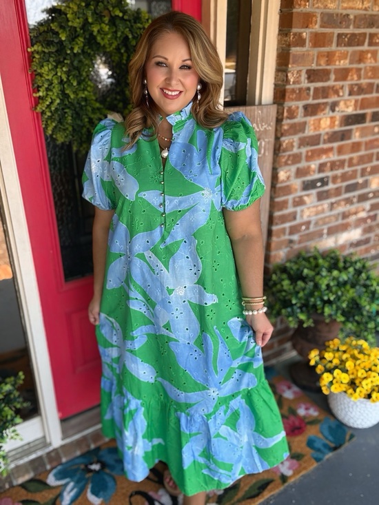 entro Dresses & Skirts - entro Green and Blue Floral Eyelet Midi Dress size small4/6